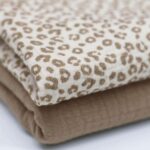 Hydrofiel luipaardprint beige