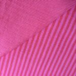 Hydrofiel verticale strepen hibiscus