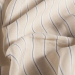 Viscose nylon crêpe lengtestreep beige