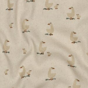 Grenenhout met kenmerkende noesten en natuurlijke houtnerf in lichte beige tinten